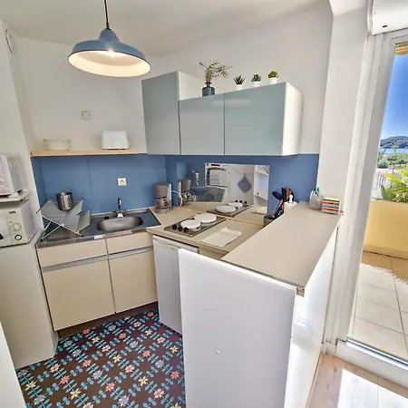 アパート Les Ondines Sea View With Air Conditioning ボルム・レ・ミモザ